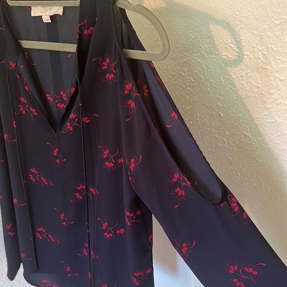 Loft Cold Shoulder Blouse - Picture 4 of 4